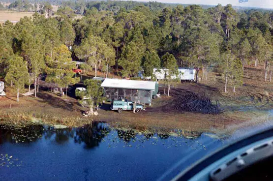 Fingers O'Bannon & Ogden Phipps, Quail Hunting, Clewiston Florida, January 1970. Aerial View. Source: New York Social Diary.